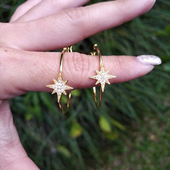 Argento Vivo Jewelry - Argento Vivo Starburst🌟 with CZs Earrings BNIB